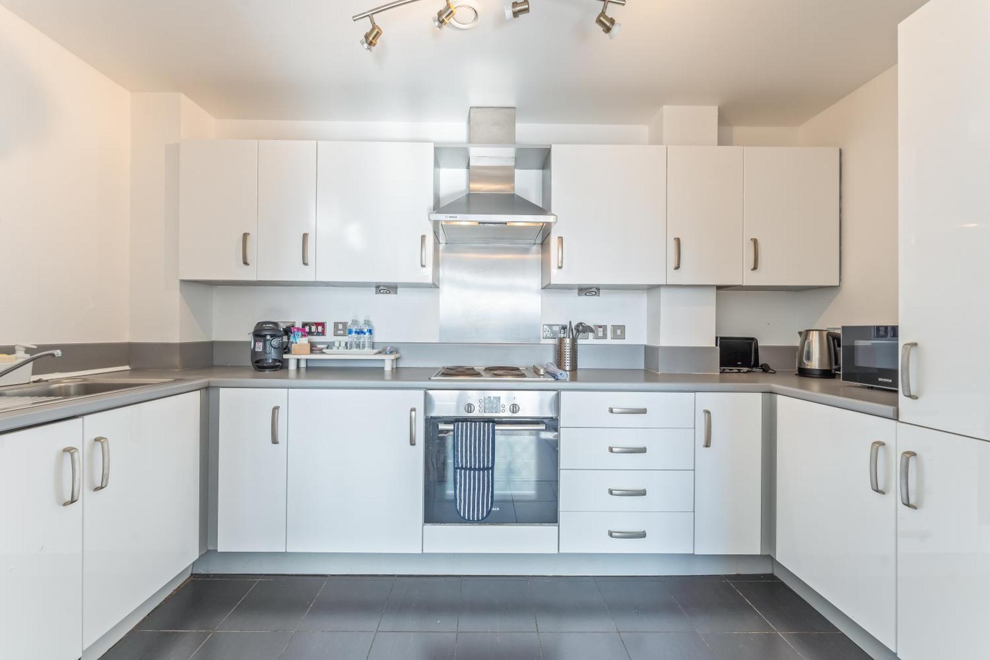 Centre Sunset Park Free Parking Apartment Birmingham
